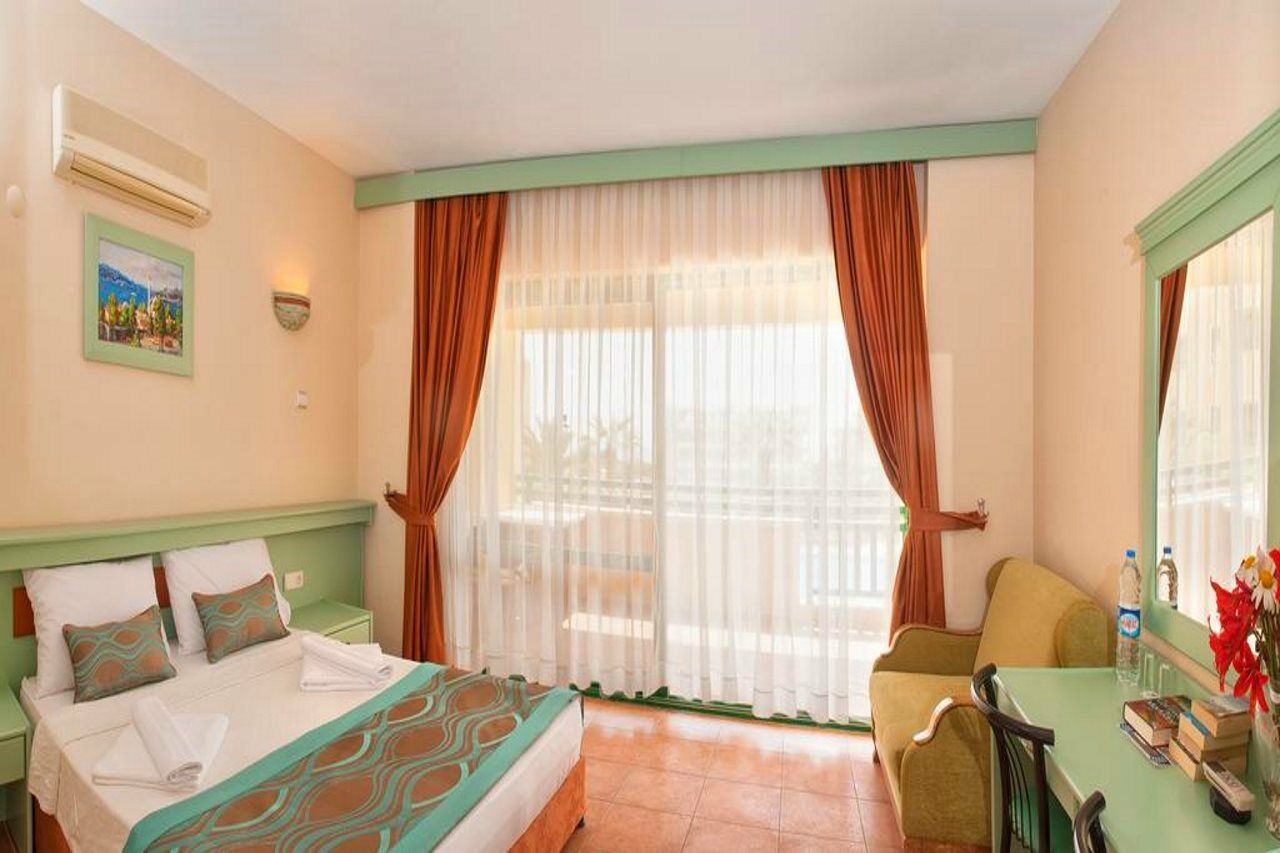 Esra Family Suite Hotel Алтинкум Экстерьер фото